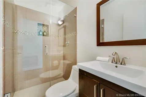 10801 SW 67th Avenue Pinecrest FL 33156