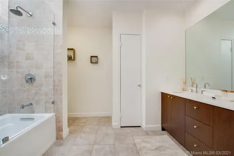 10801 SW 67th Avenue Pinecrest FL 33156