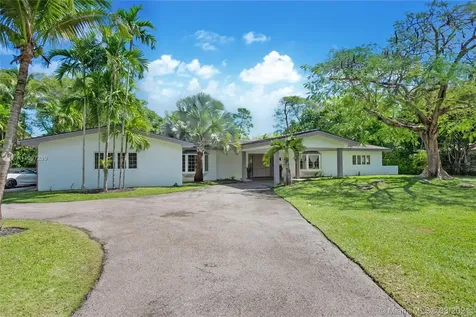 10801 SW 67th Avenue Pinecrest FL 33156