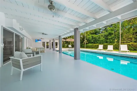 10801 SW 67th Avenue Pinecrest FL 33156