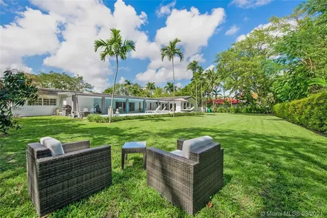 10801 SW 67th Avenue Pinecrest FL 33156