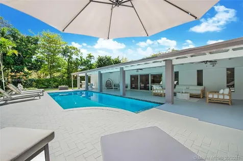 10801 SW 67th Avenue Pinecrest FL 33156