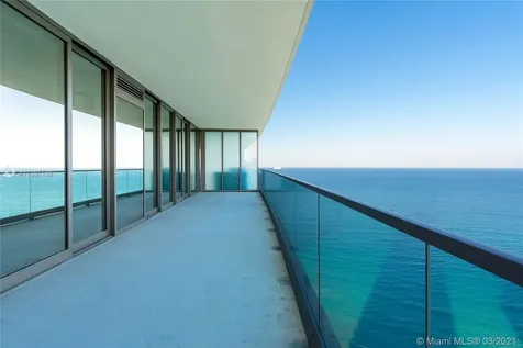 18975 Collins Avenue Sunny Isles Beach FL 33160