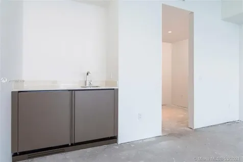 18975 Collins Avenue Sunny Isles Beach FL 33160