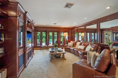 20830 NE 21st Court Miami FL 33179