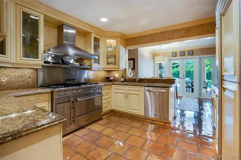 20830 NE 21st Court Miami FL 33179