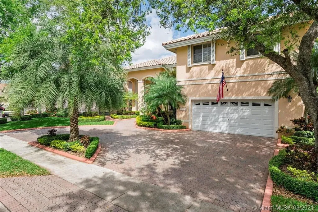 16001 NW 83rd Avenue Miami Lakes FL 33016