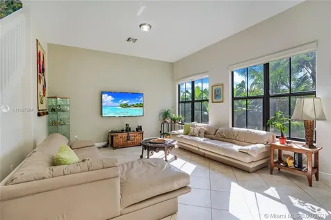 2776 NW 83rd Way Cooper City FL 33024