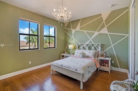 2776 NW 83rd Way Cooper City FL 33024