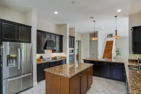 2776 NW 83rd Way Cooper City FL 33024