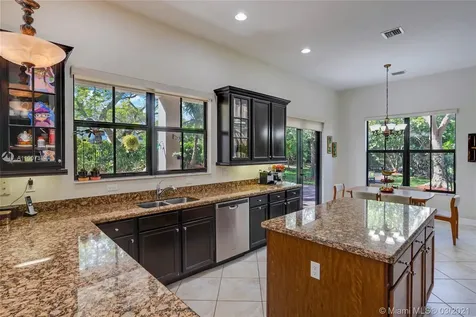 2776 NW 83rd Way Cooper City FL 33024