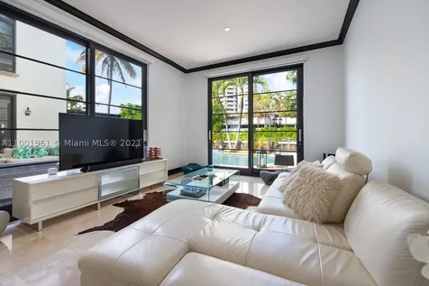 3423 NE 171st Street North Miami Beach FL 33160