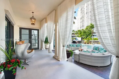 3423 NE 171st Street North Miami Beach FL 33160