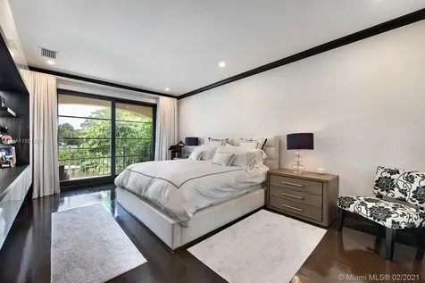 3423 NE 171st Street North Miami Beach FL 33160
