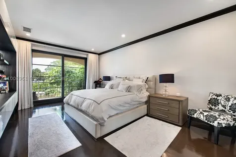 3423 NE 171st Street North Miami Beach FL 33160