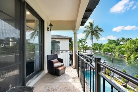 3423 NE 171st Street North Miami Beach FL 33160