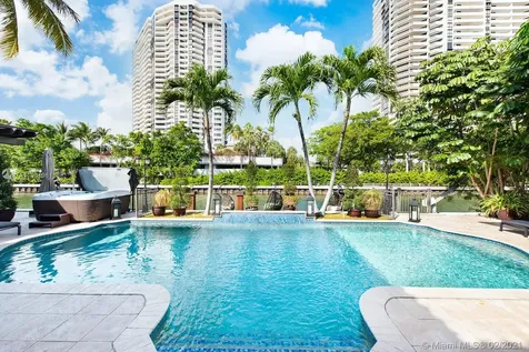 3423 NE 171st Street North Miami Beach FL 33160