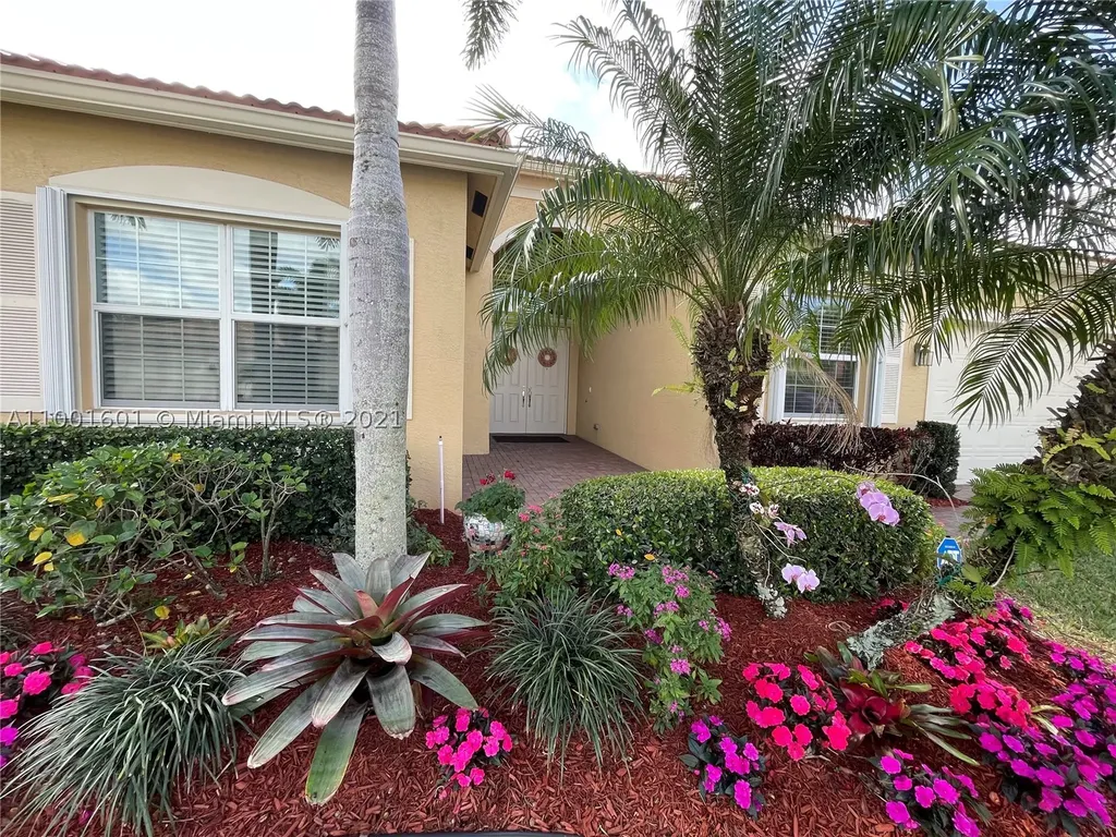 9060 Grayson Court Boynton Beach FL 33473