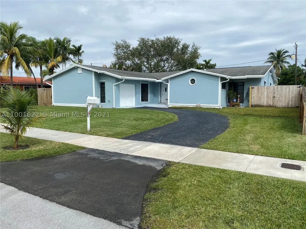 10011 SW 197th Street Cutler Bay FL 33157