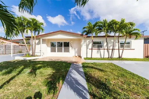1031 SW 93rd Place Miami FL 33174