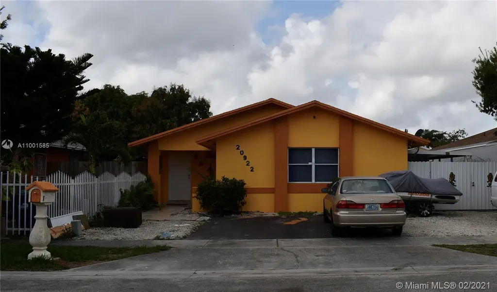 20922 SW 118th Court Miami FL 33177