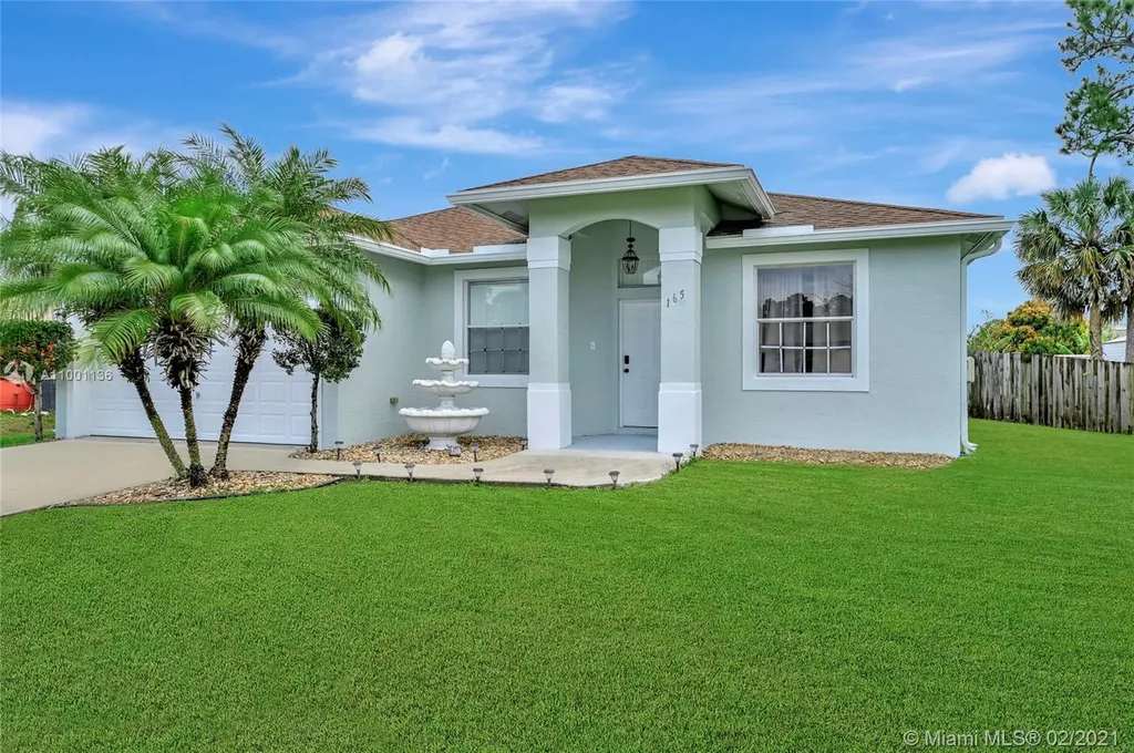 165 NW Carmelite Street Port St. Lucie FL 34983