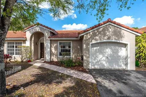 1207 NW 125th Terrace Sunrise FL 33323