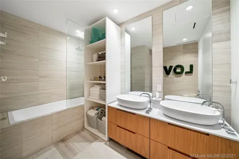 4701 N Meridian Avenue Miami Beach FL 33140