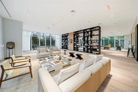 4701 N Meridian Avenue Miami Beach FL 33140