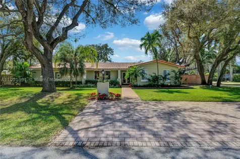 7698 SW 143rd Street Palmetto Bay FL 33158