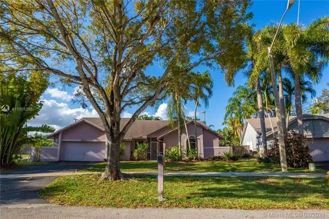 8971 SW 57th Street Cooper City FL 33328