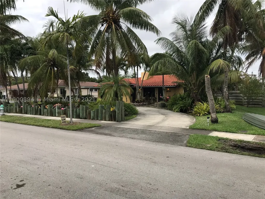 2639 Monroe Street Hollywood FL 33020