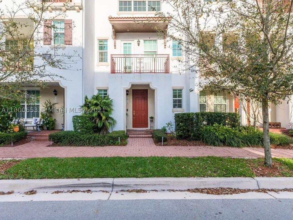 2912 SW 119th Way Miramar FL 33025