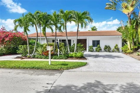 20920 NE 21st Court Miami FL 33179