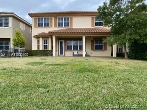 9742 Blue Isle Bay Parkland FL 33076