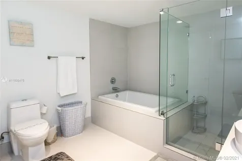 2600 E Hallandale Beach Boulevard Hallandale Beach FL 33009