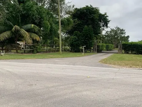 16390 SW 216th Street Miami FL 33170