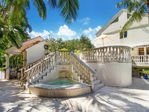 450 Ridge Road Coral Gables FL 33143