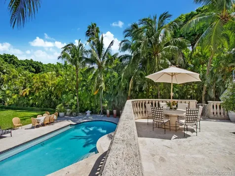 450 Ridge Road Coral Gables FL 33143
