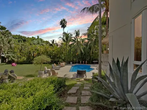 450 Ridge Road Coral Gables FL 33143