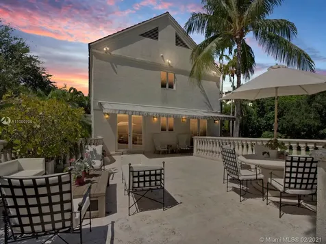 450 Ridge Road Coral Gables FL 33143