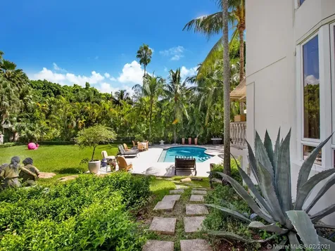 450 Ridge Road Coral Gables FL 33143