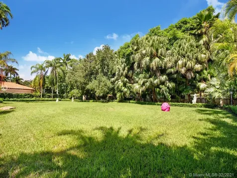 450 Ridge Road Coral Gables FL 33143