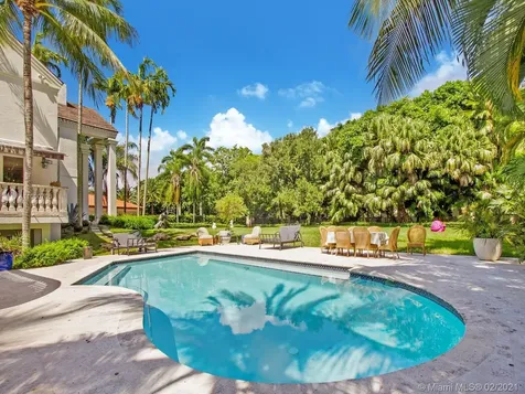 450 Ridge Road Coral Gables FL 33143