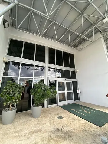 18683 Collins Avenue Sunny Isles Beach FL 33160