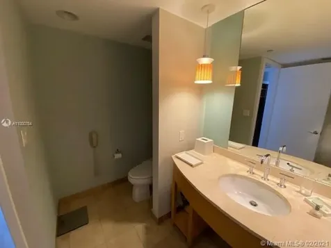18683 Collins Avenue Sunny Isles Beach FL 33160