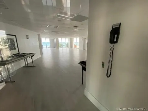 18683 Collins Avenue Sunny Isles Beach FL 33160
