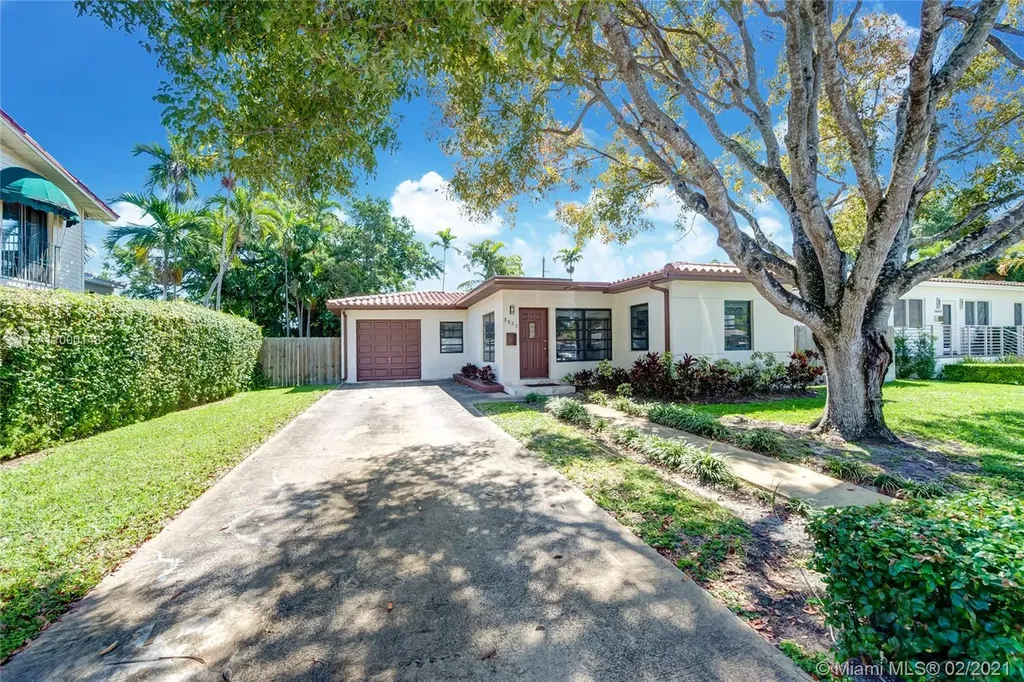3525 SW 58th Avenue Miami FL 33155