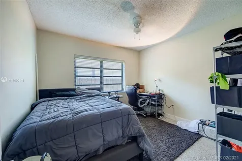 3525 SW 58th Avenue Miami FL 33155