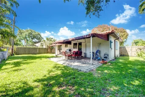 3525 SW 58th Avenue Miami FL 33155